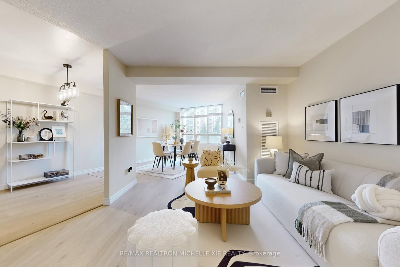 #212 - 175 Bamburgh Circle W