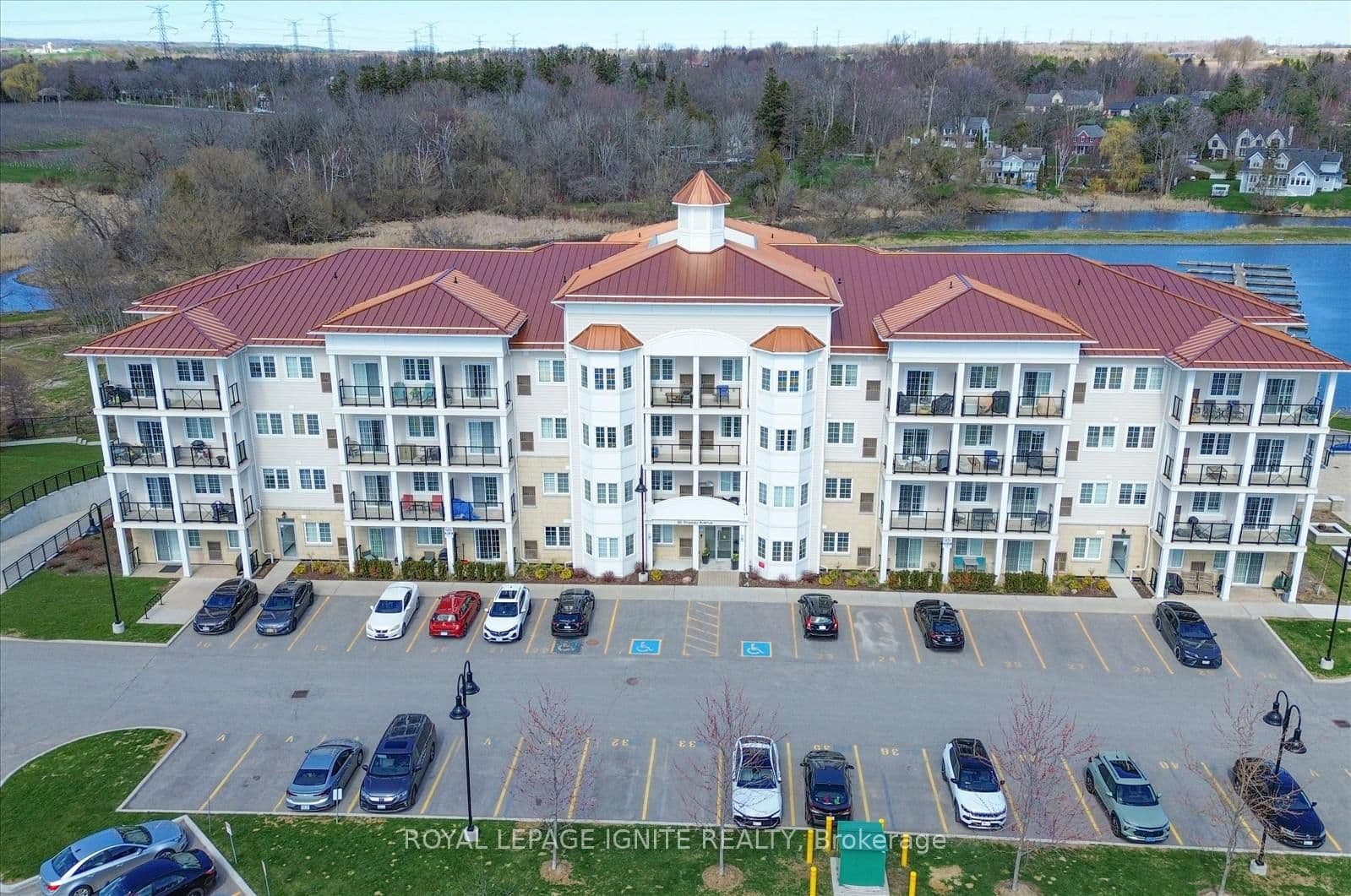 #215 - 80 Shipway Avenue