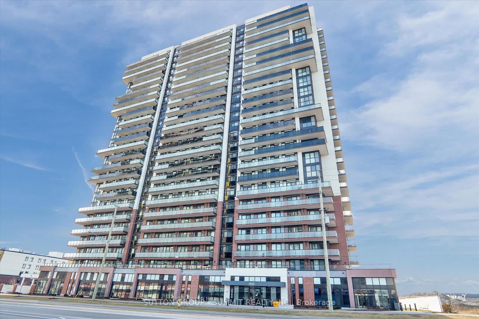 2550 Simcoe Street N, Unit 2501