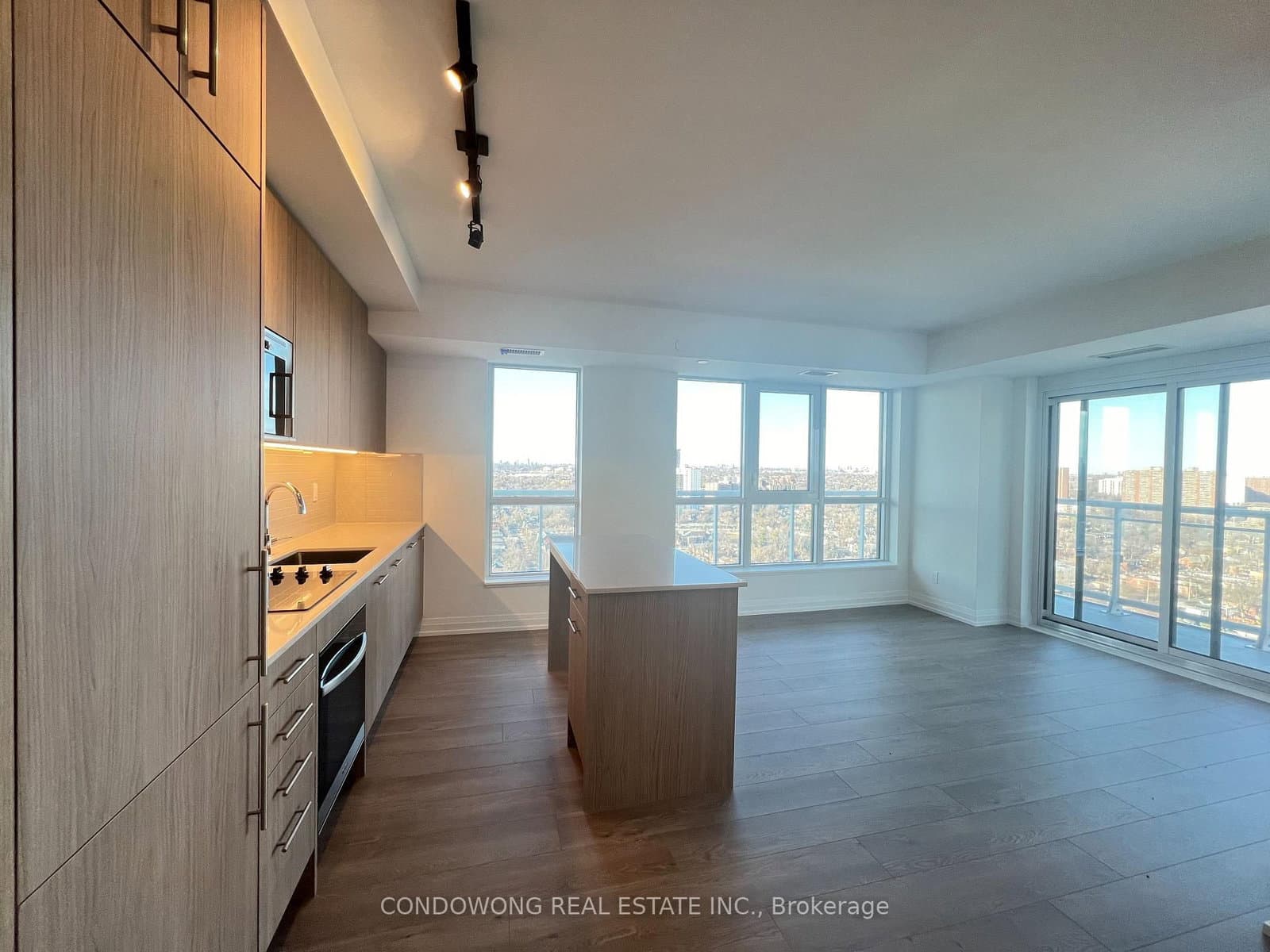 286 Main Street, Unit 2203