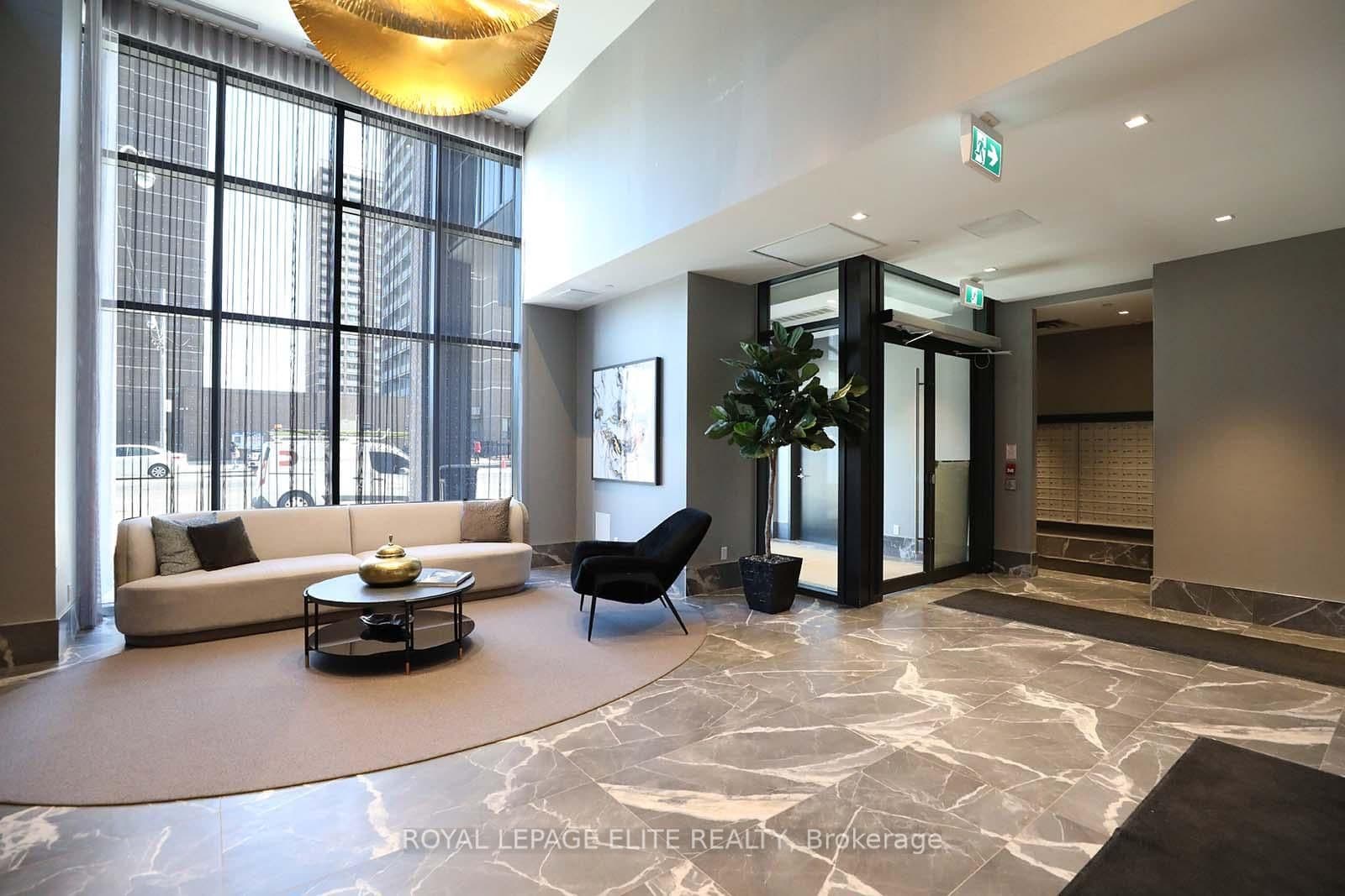 286 Main Street, Unit 701