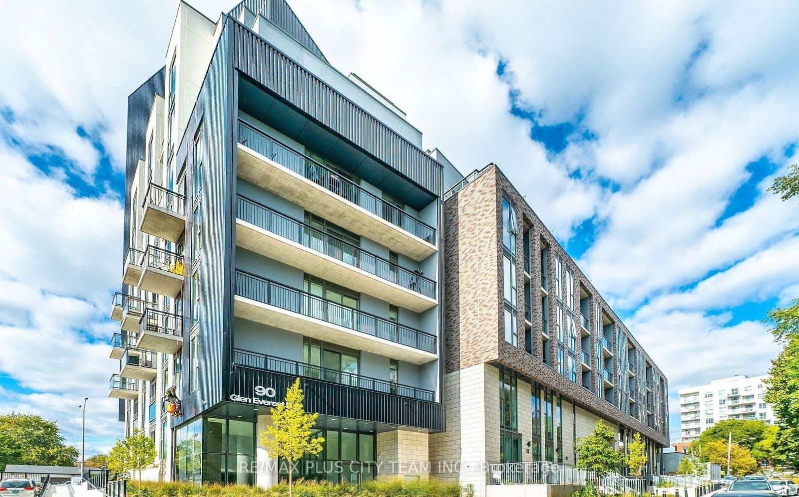 90 Glen Everest Road, Unit 208