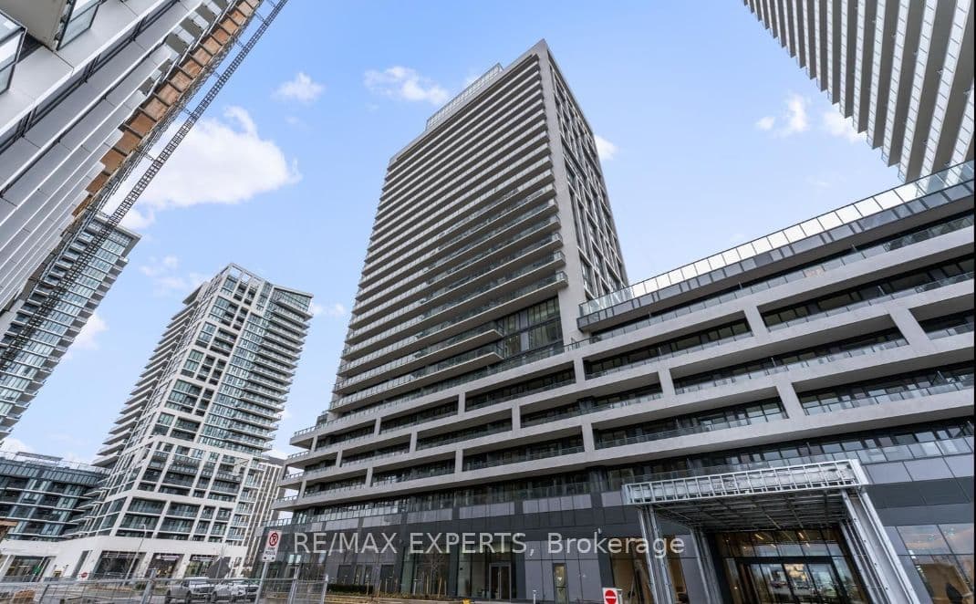 8960 Jane Street, Unit 601