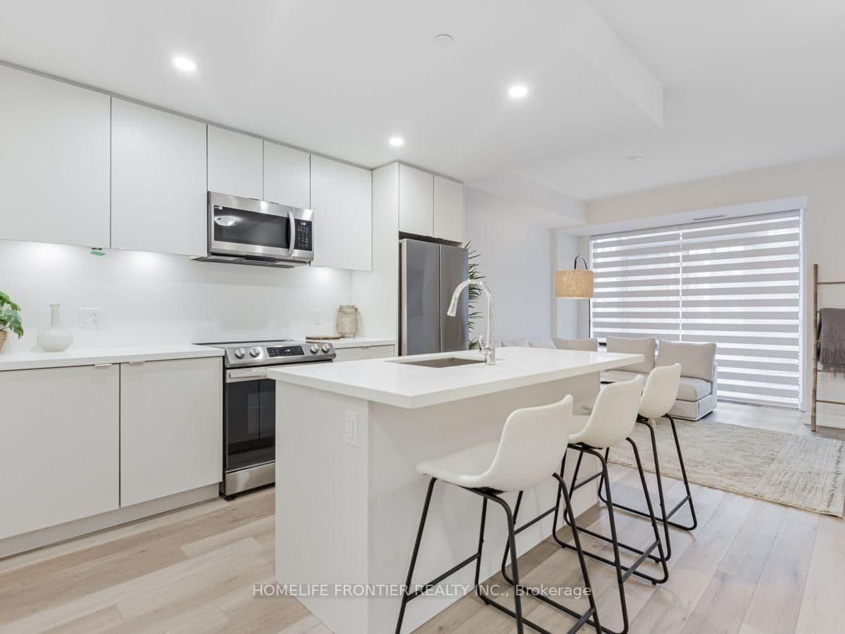 415 Sea Ray Avenue, Unit 235