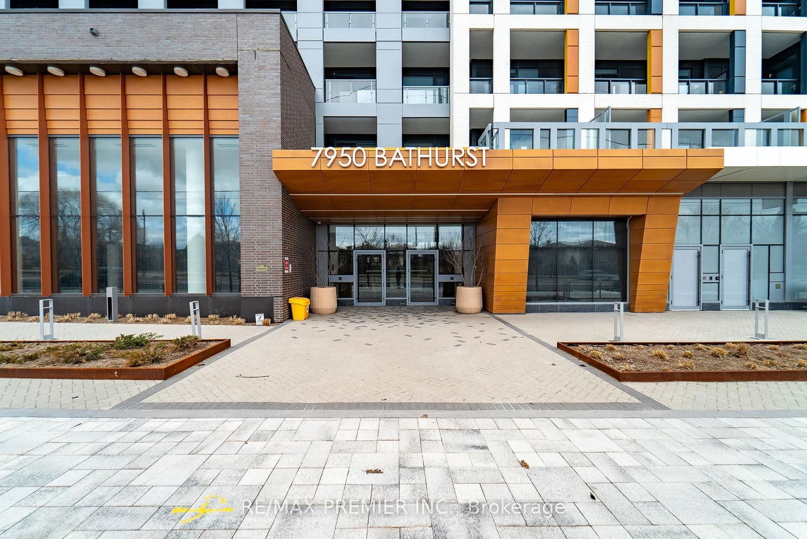 7950 Bathurst Street, Unit B104