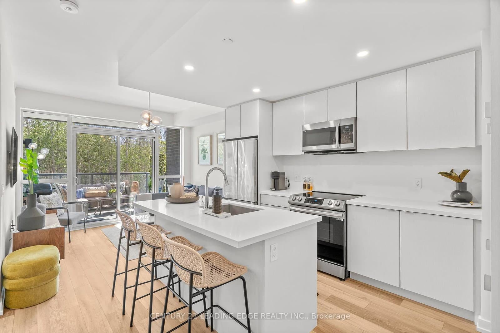 415 Sea Ray Avenue, Unit 239