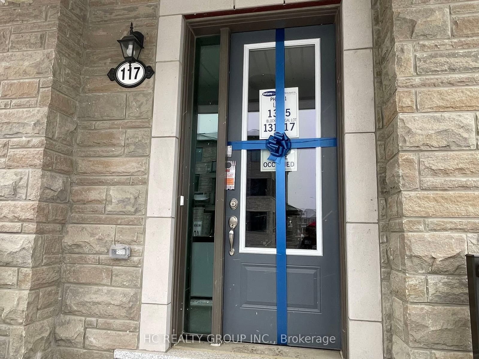 117 Thomas Frisby Jr. Crescent