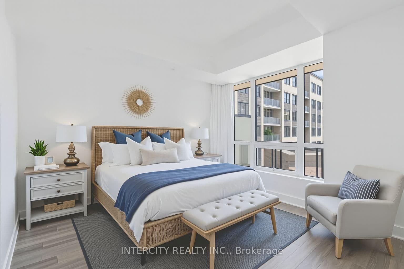 2075 King Road, Unit 314