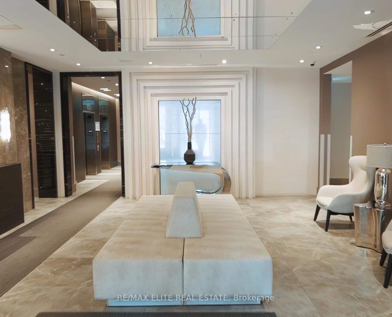 #305 - 398 Highway 7 E