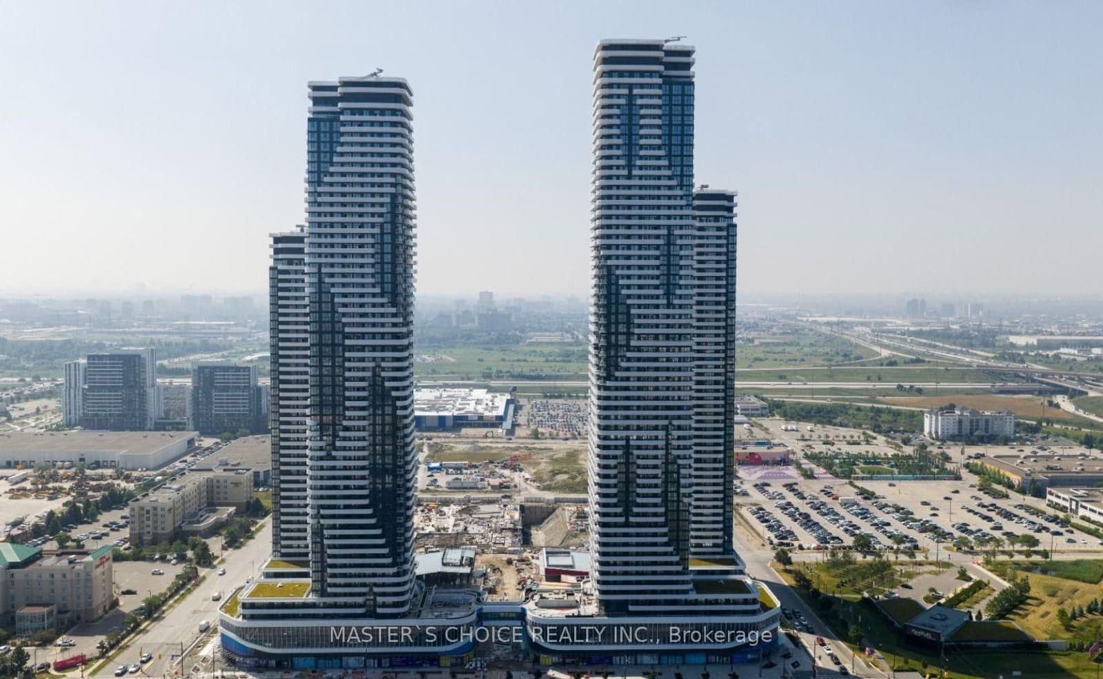 28 Interchange Way, Unit 3303