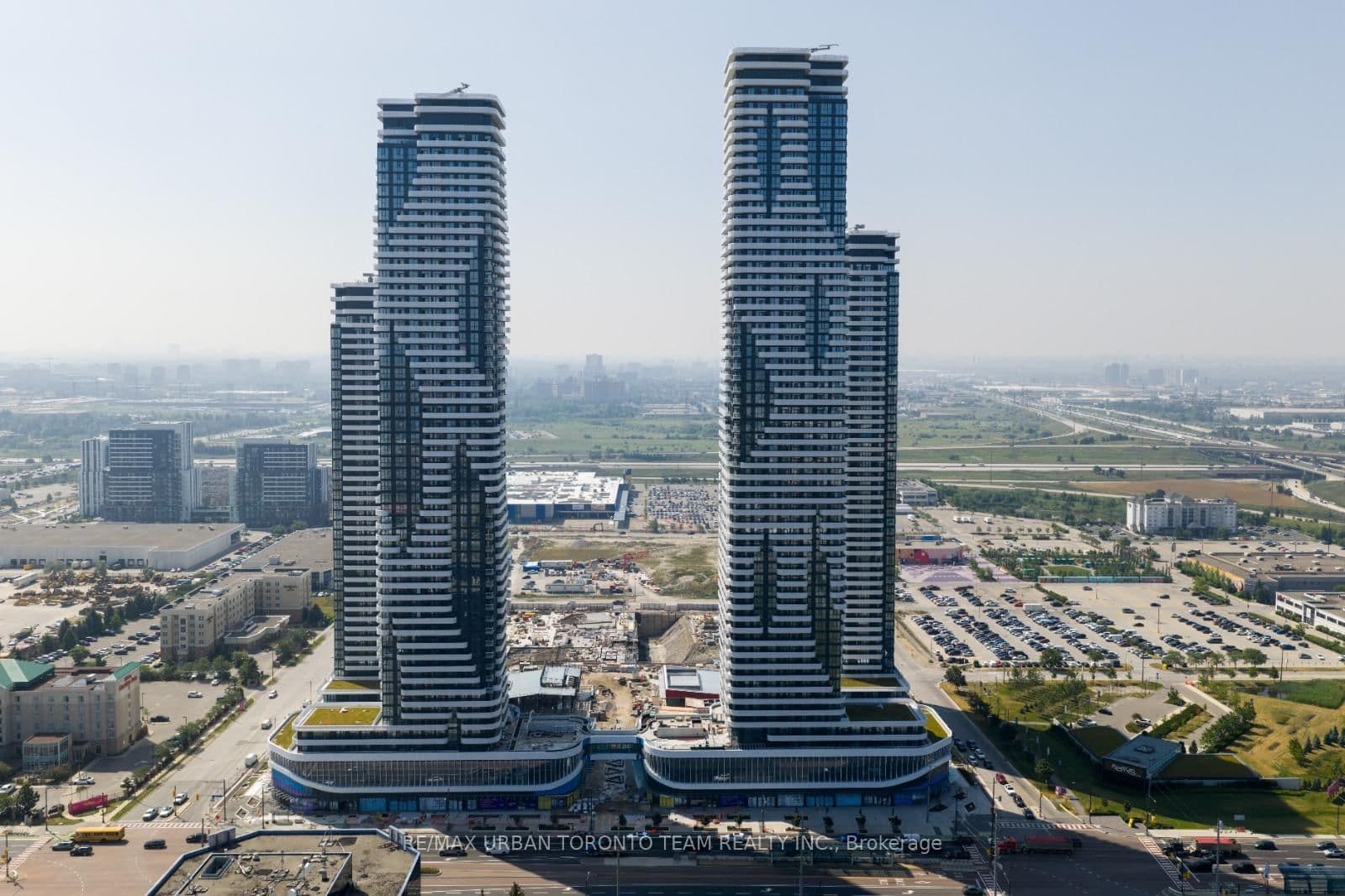 28 Interchange Way, Unit 3603