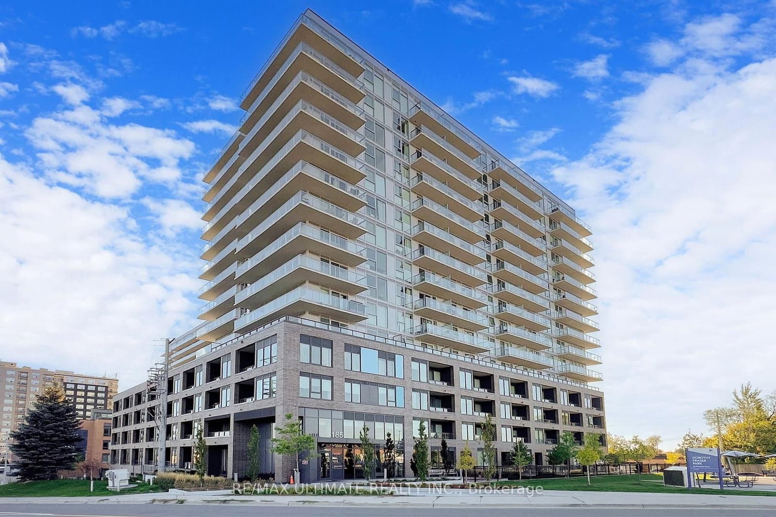 185 Deerfield Road, Unit 1203