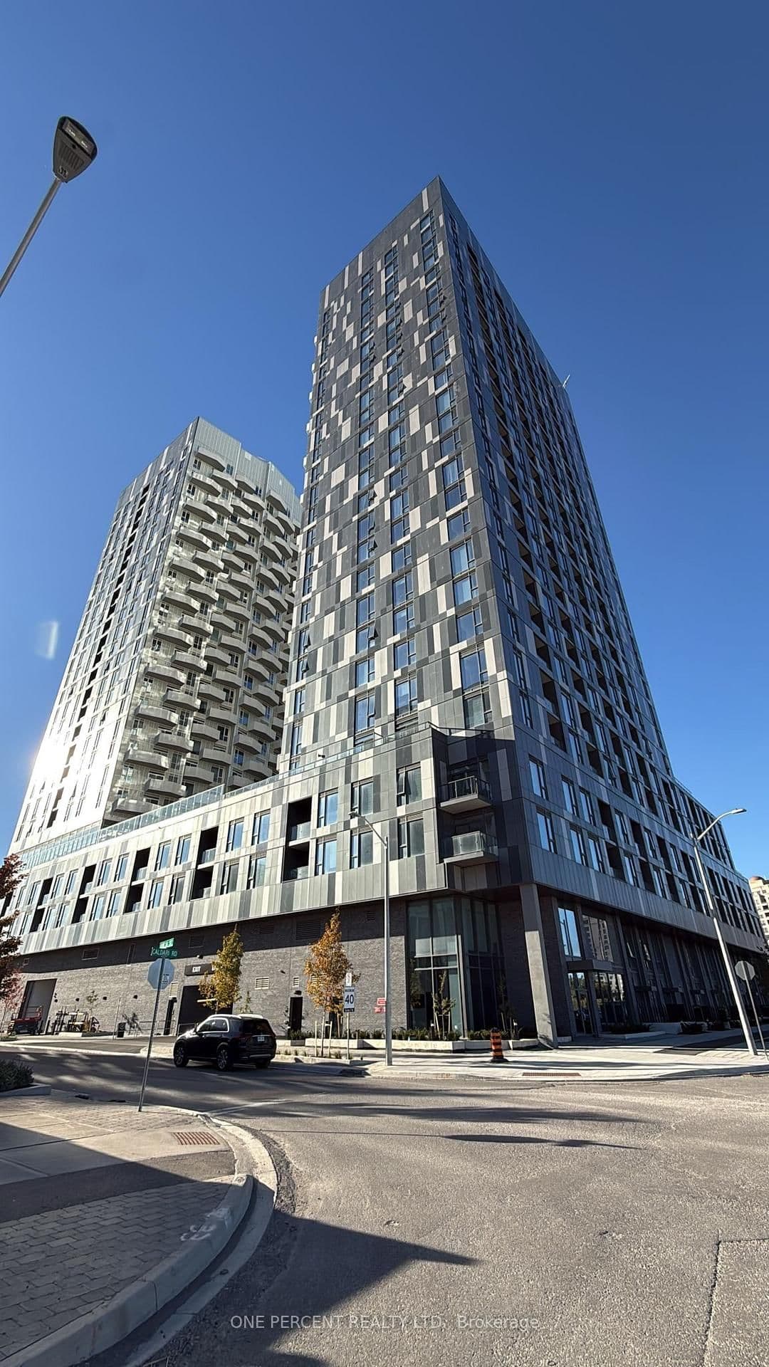 10 Abeja Street, Unit 2321