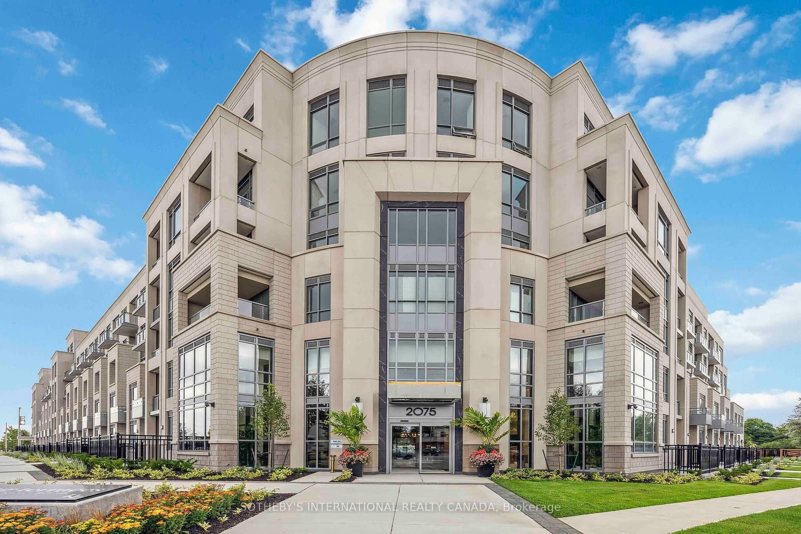 #405 - 2075 King Road