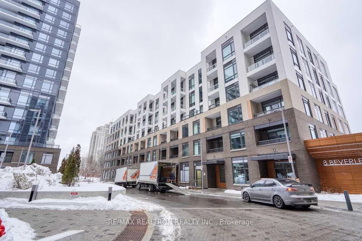 8 Beverley Glen Boulevard, Unit D-429