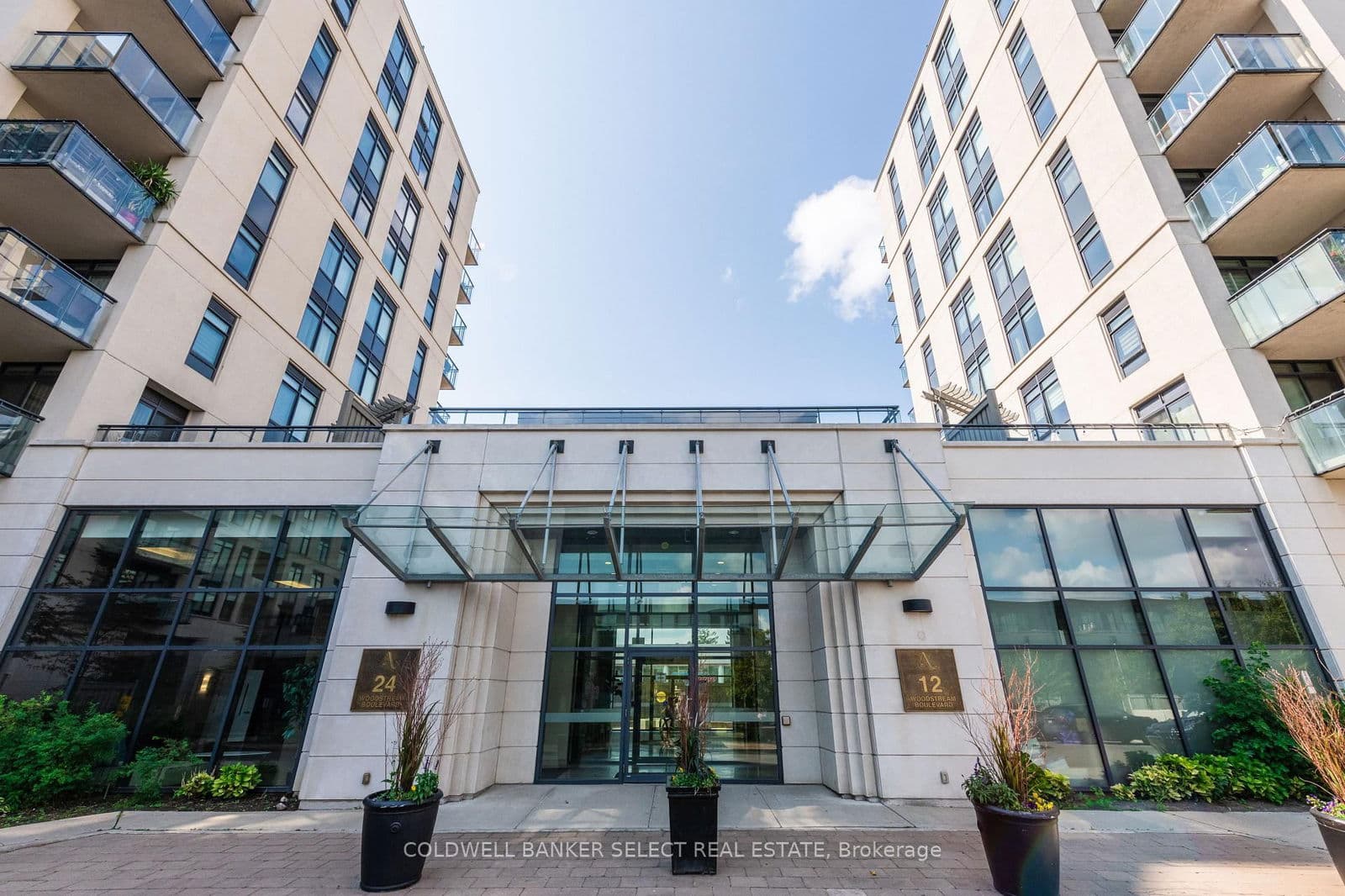 #508 - 12 Woodstream Boulevard