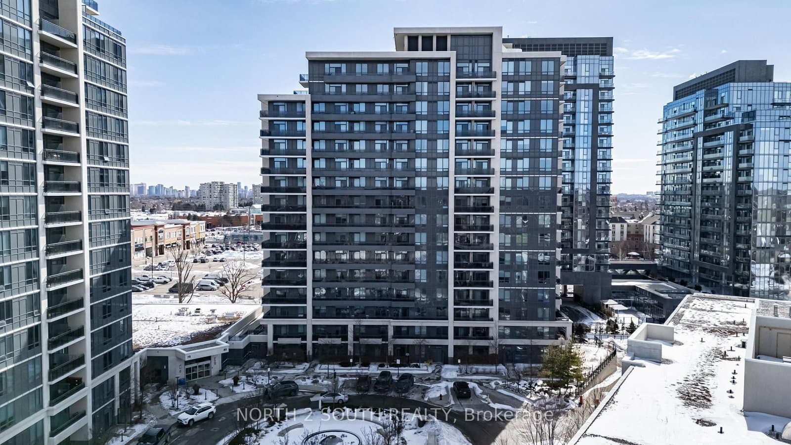 #1012 - 85 North Park Road