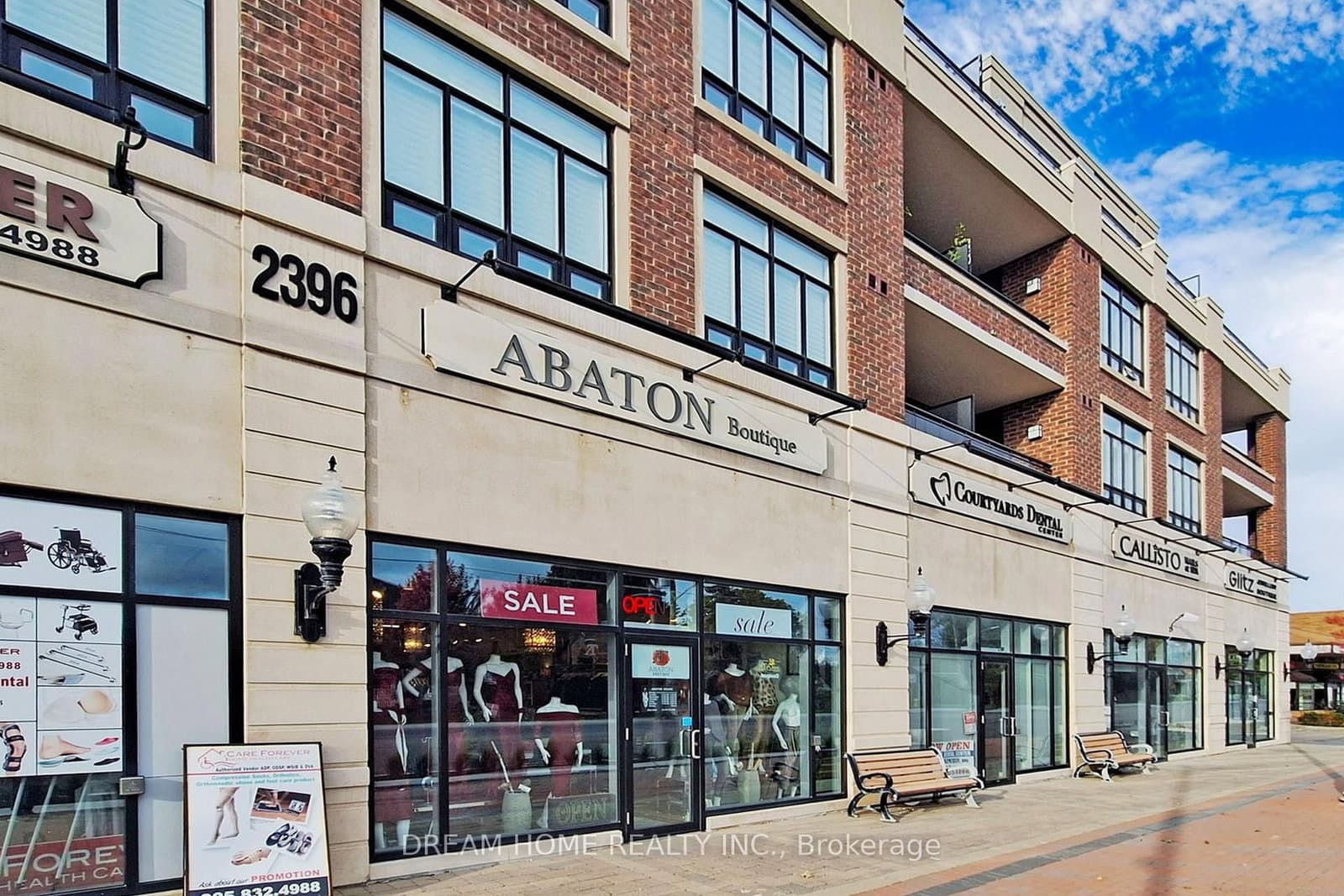 #322 - 2396 Major Mackenzie Drive