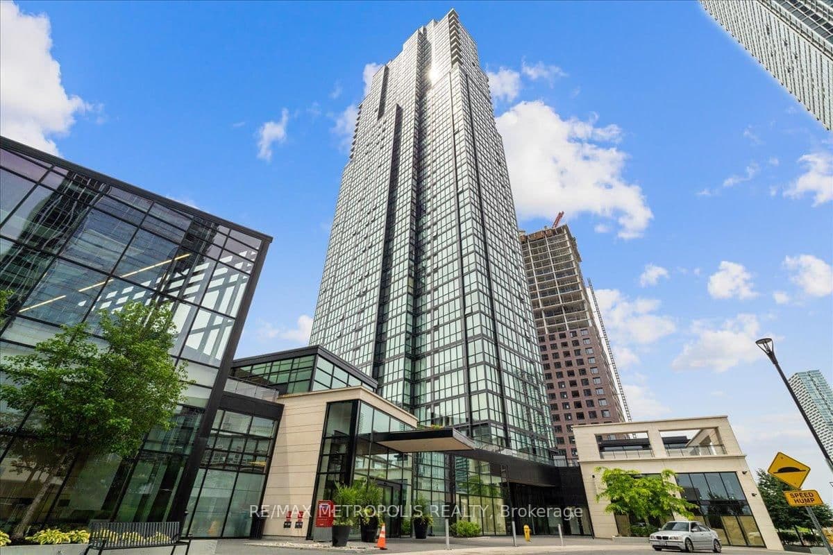 #2206 - 2910 Highway 7 W