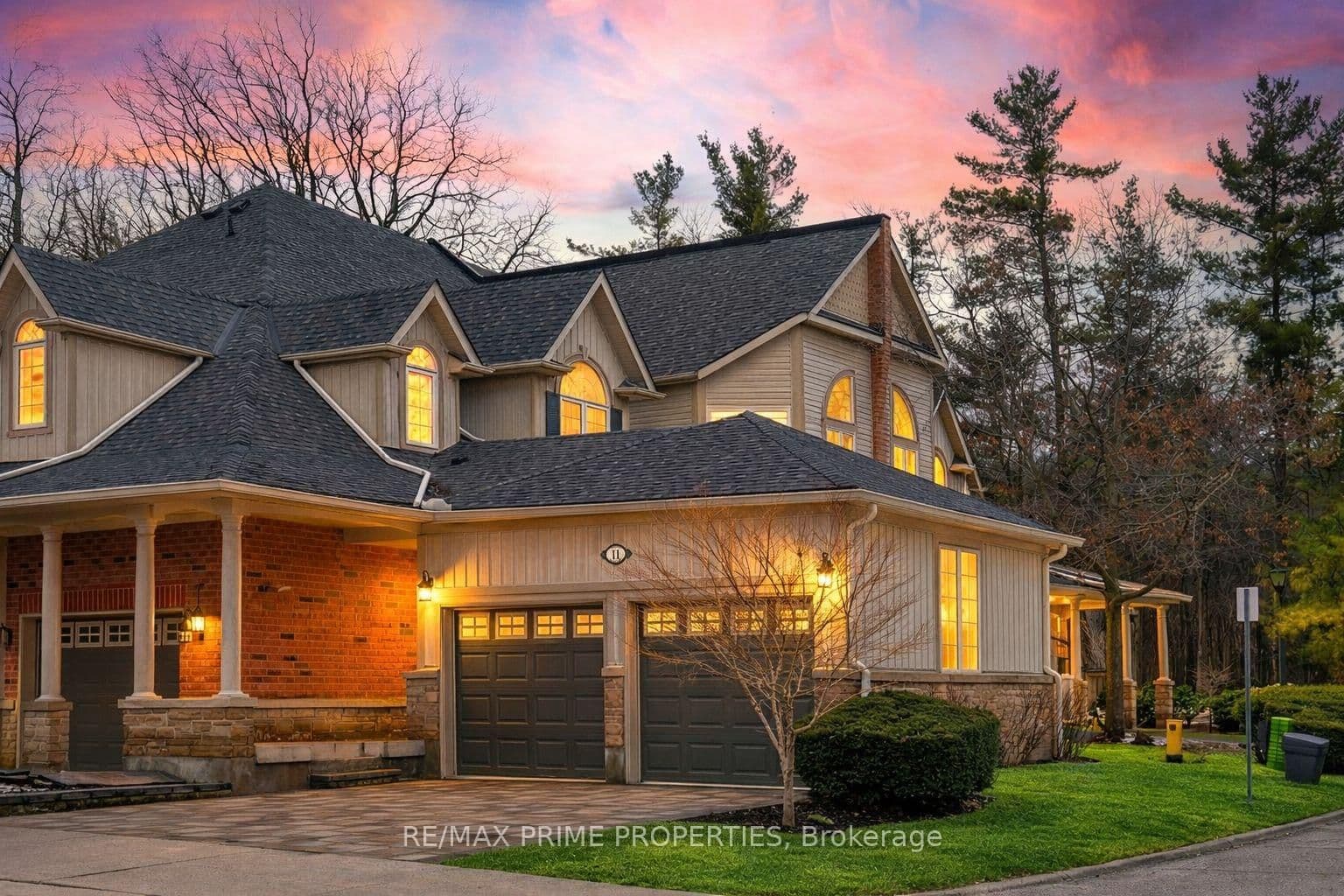 11 Berczy Creek Way, Unit 18