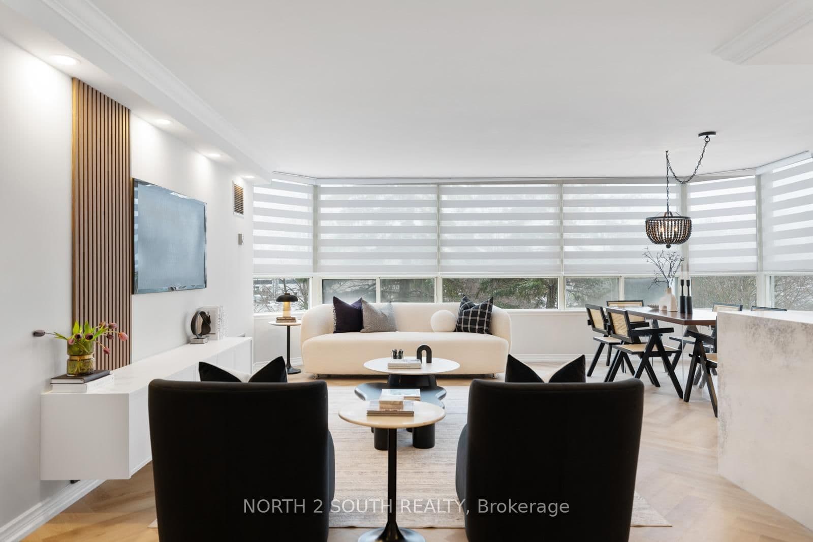 #304 - 7 Townsgate Drive