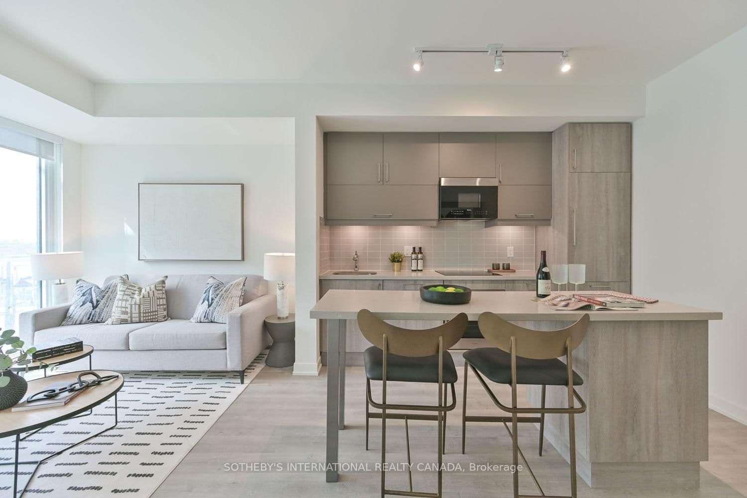 #616 - 8119 Birchmount Road