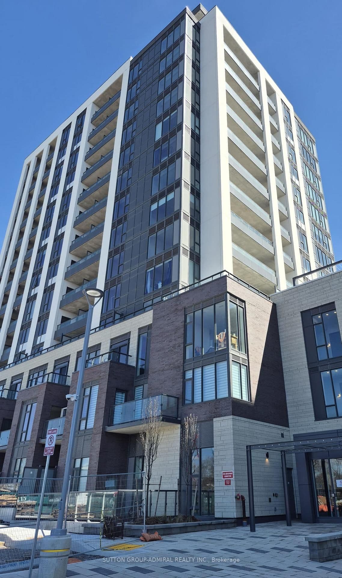 #B1311 - 715 Davis Drive