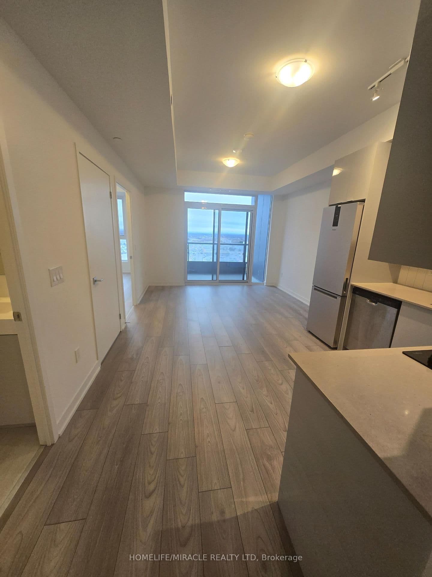 10 Abeja Street, Unit 1521