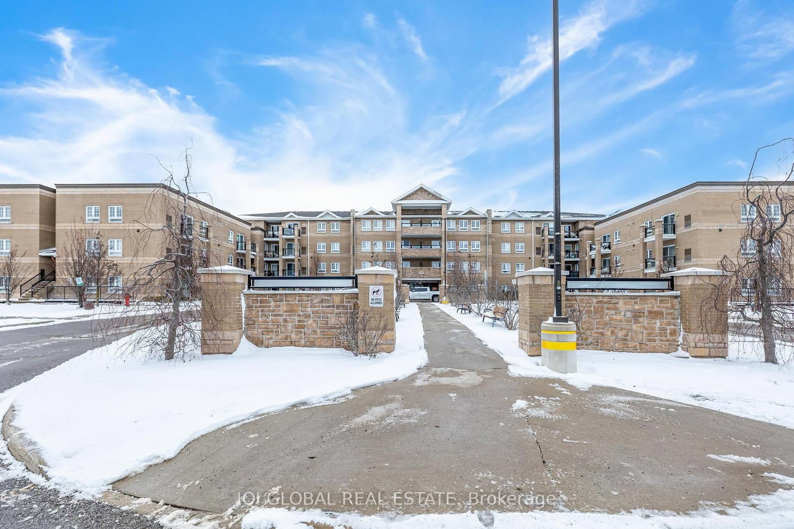 #2205 - 481 Rupert Avenue