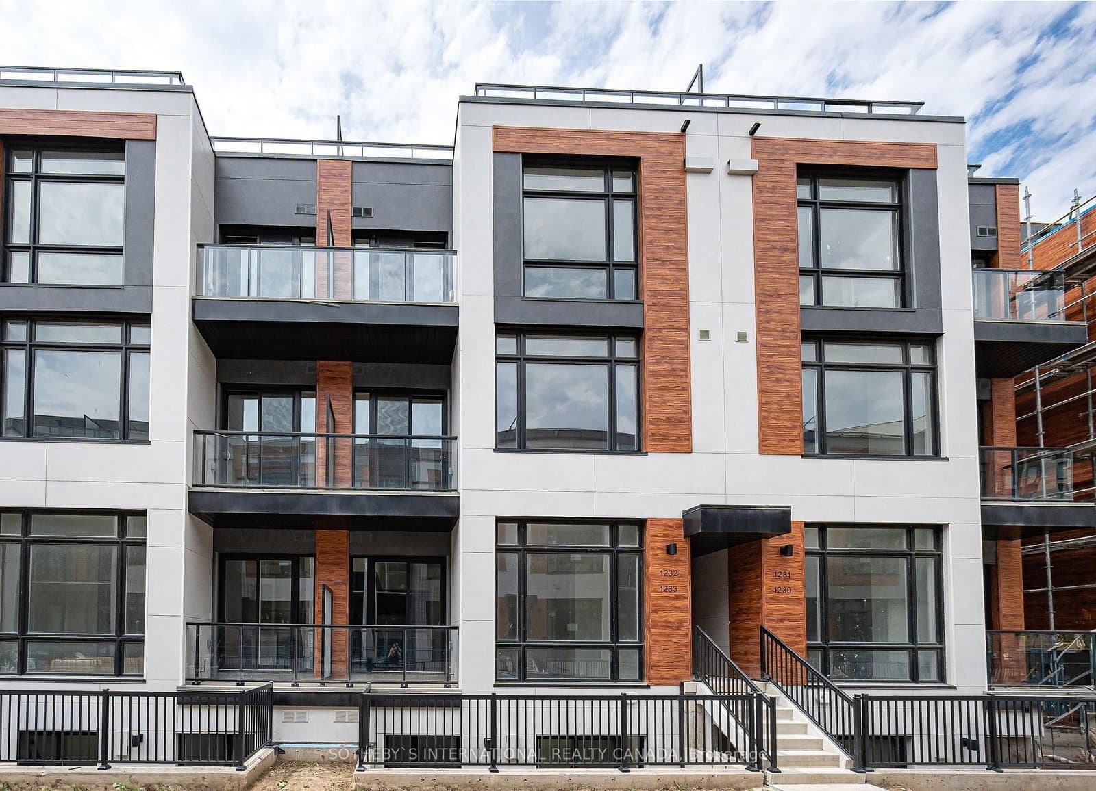 10 David Eyer Road, Unit 1232