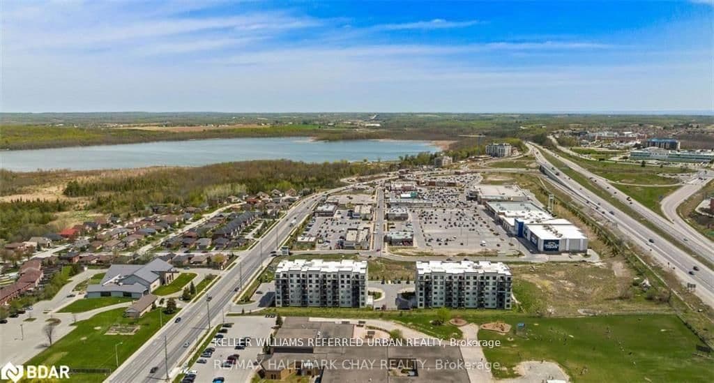 295 Cundles Road E, Unit 309