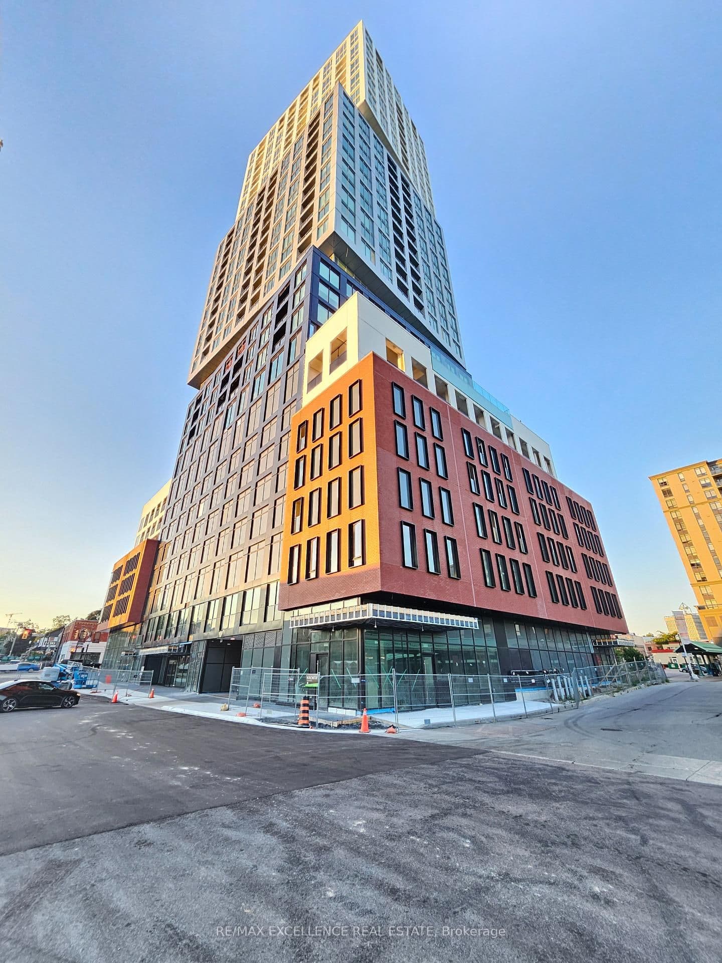 #1202 - 39 Mary Street