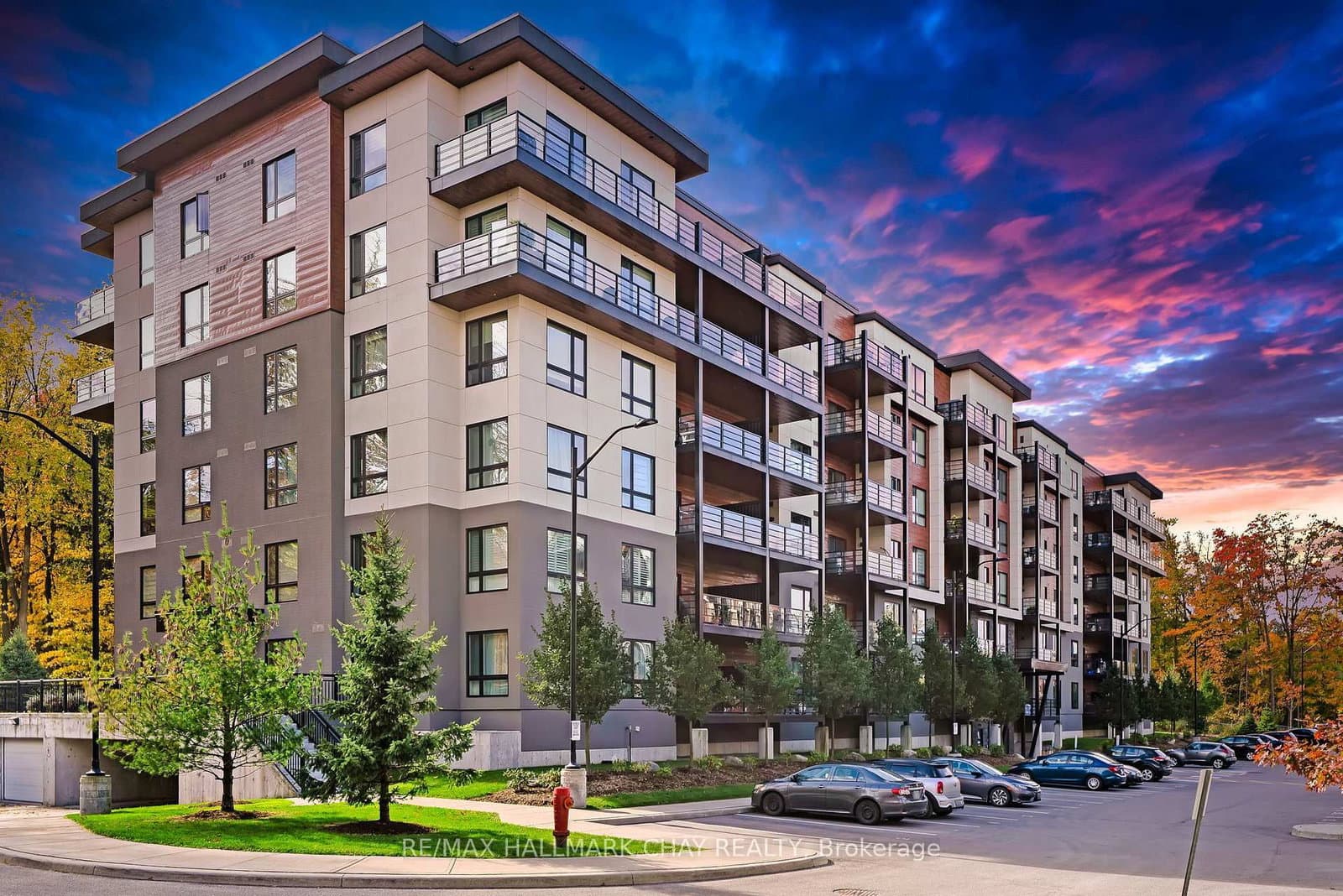 304 Essa Road, Unit 310