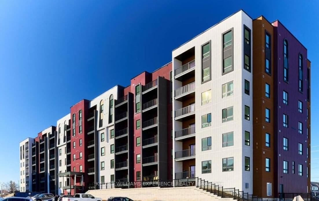 4 Spice Way, Unit 216