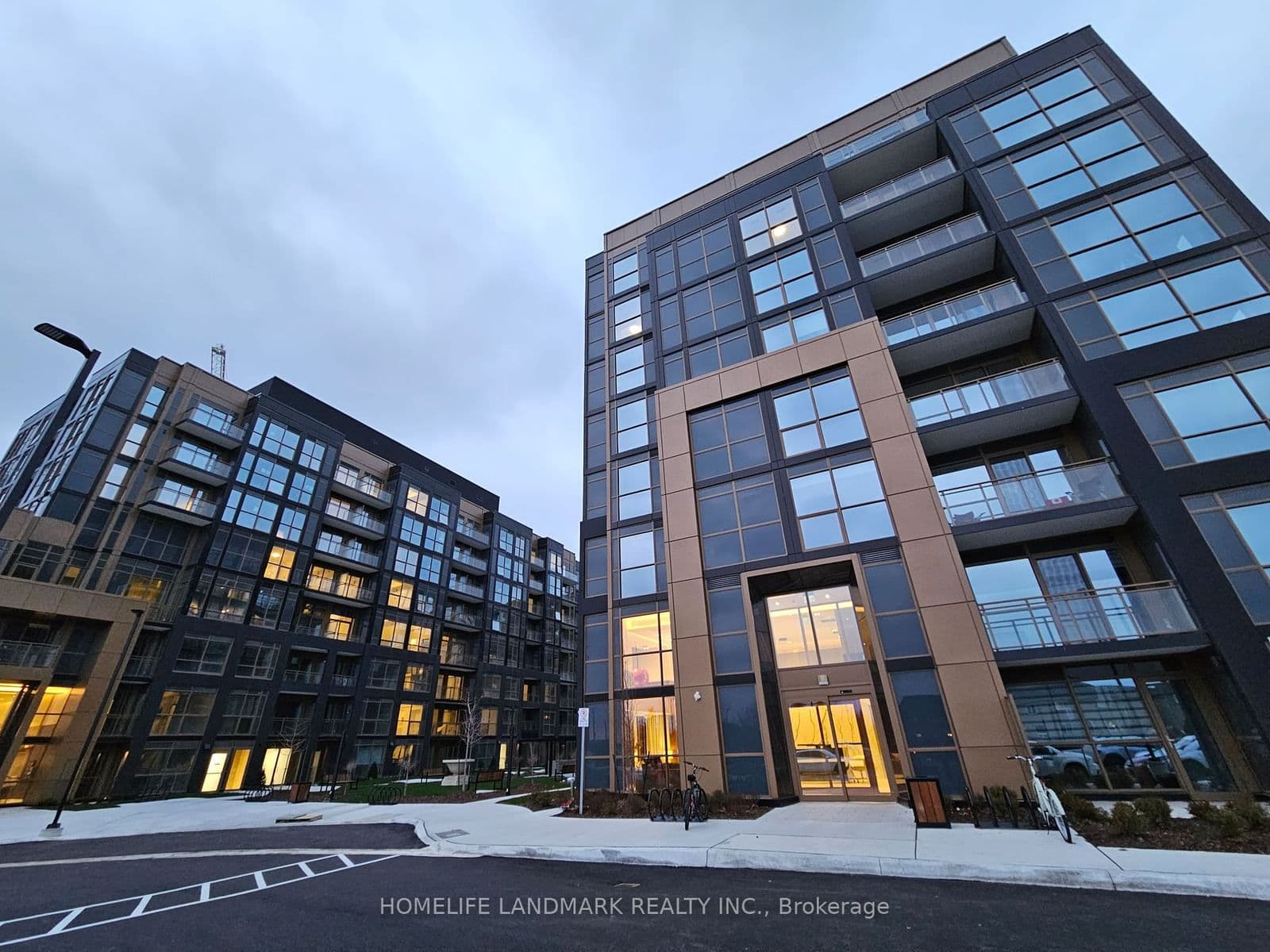 2343 Khalsa Gate, Unit 627