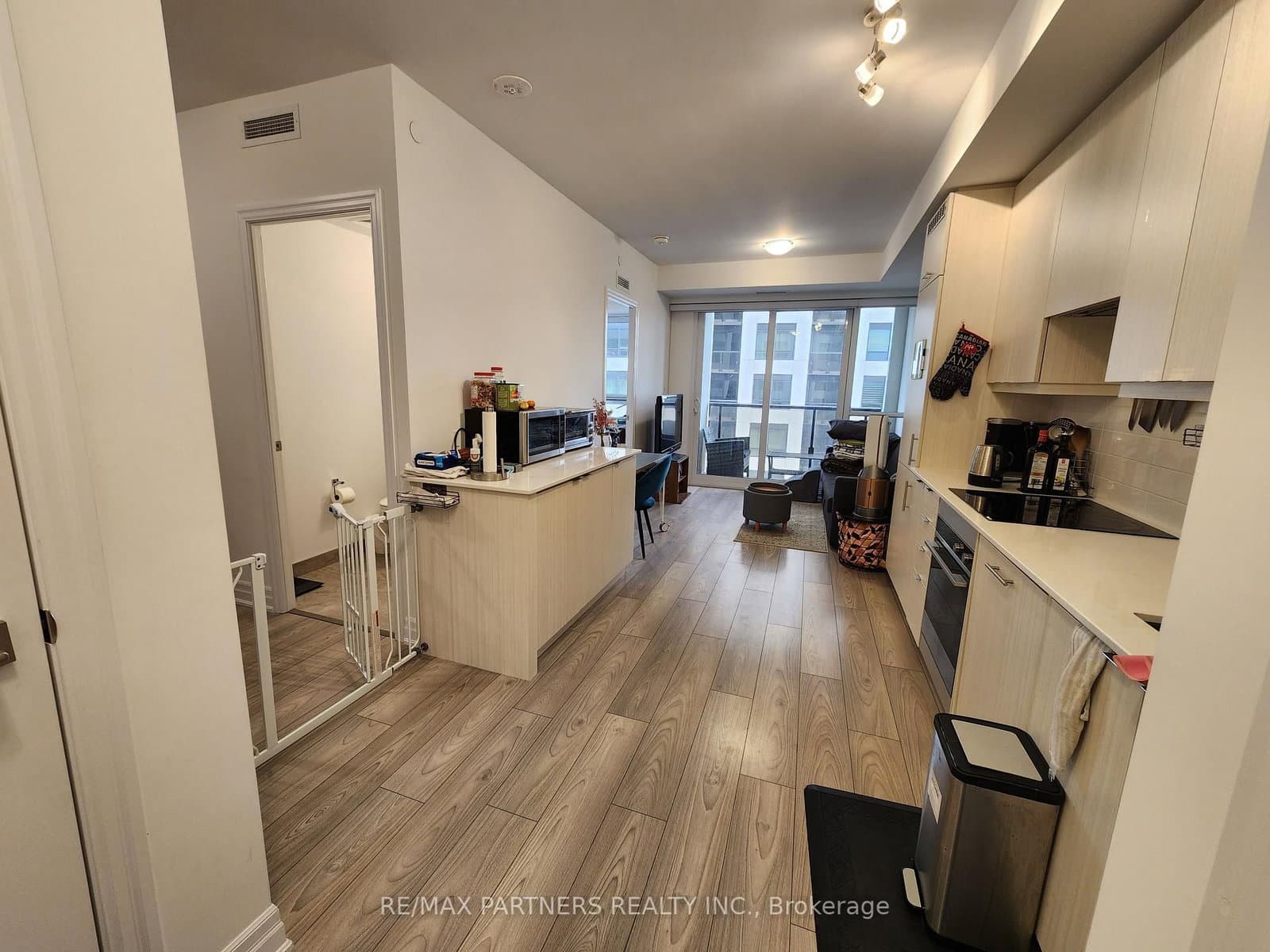 36 Elm Drive W, Unit 1603