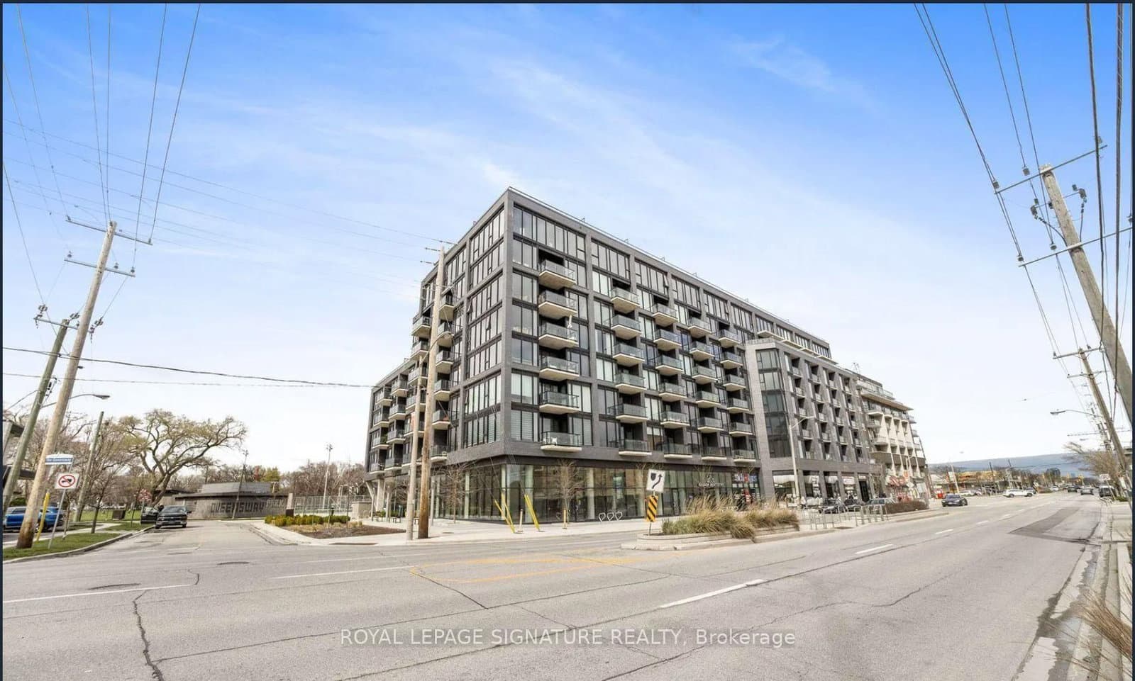 7 Smith Crescent, Unit 411