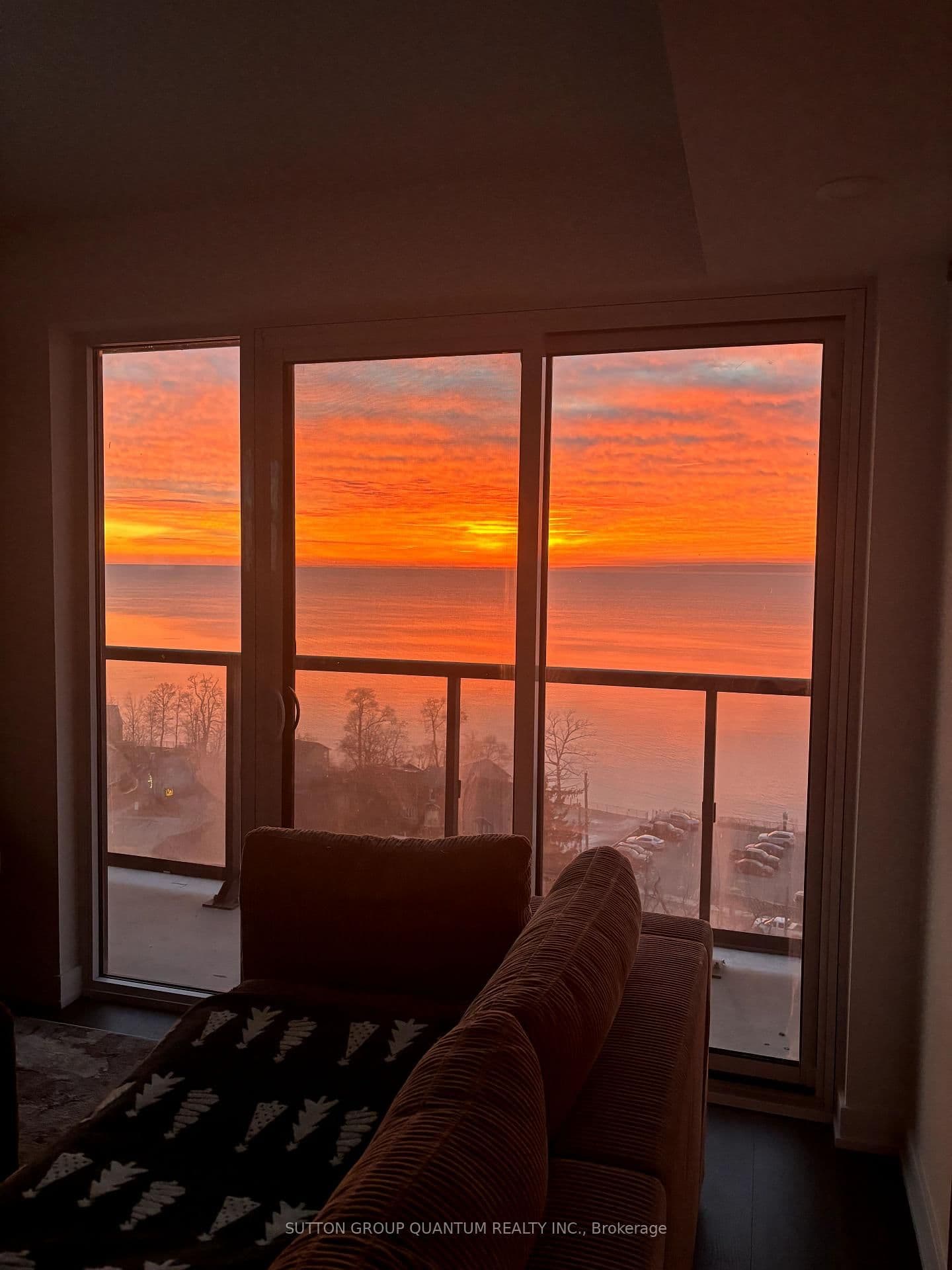 370 Martha Street, Unit 1104