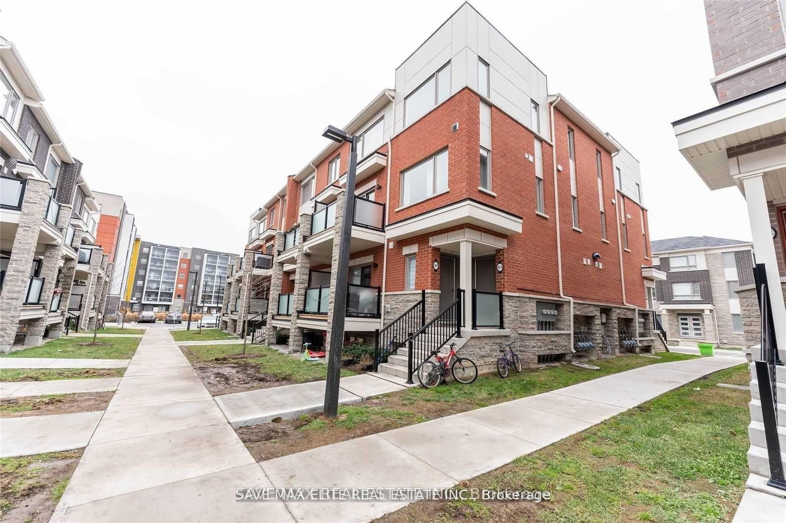 250 Lagerfeld Drive, Unit 8