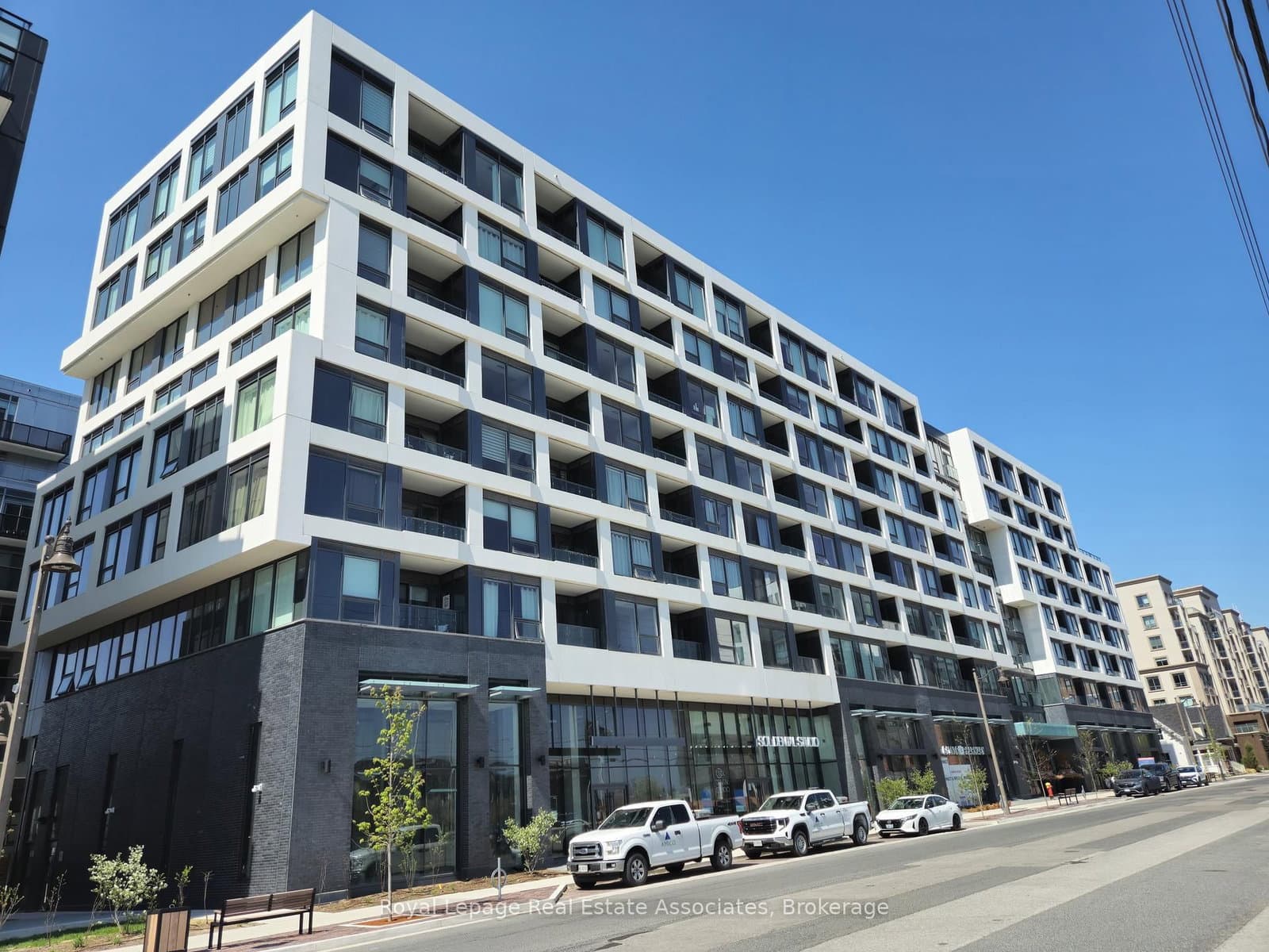 2450 Old Bronte Road, Unit 204
