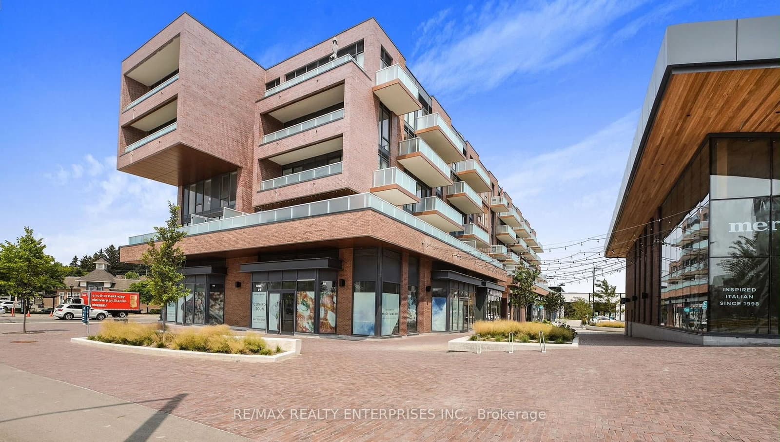215 LAKESHORE Road W, Unit 429