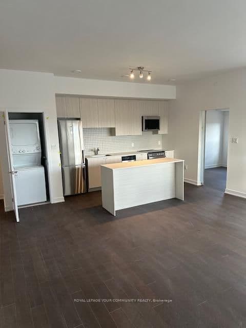 2433 Dufferin Street, Unit 707