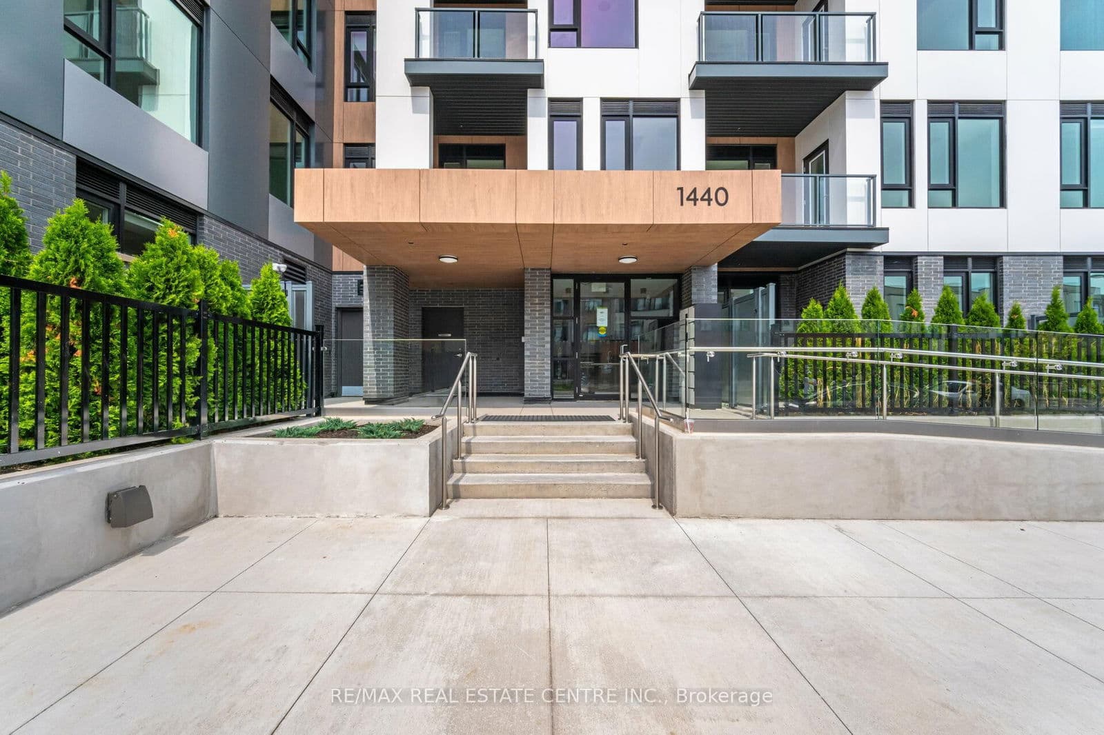 1440 Clarriage Court, Unit 307