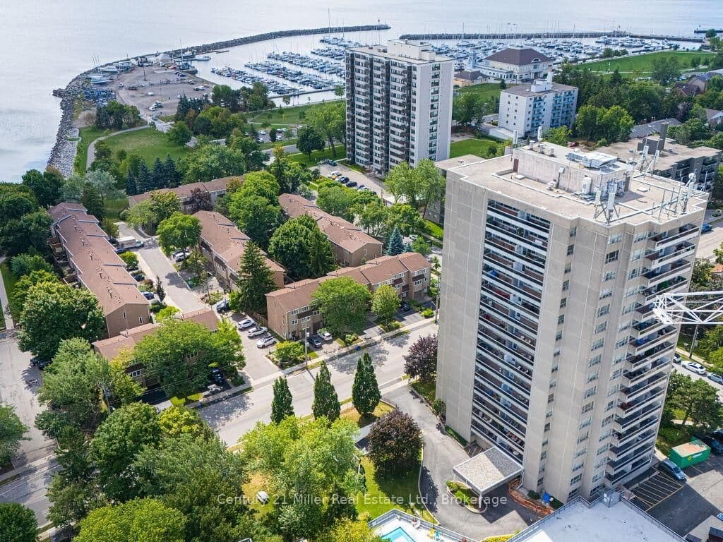 2263 Marine Drive, Unit 406