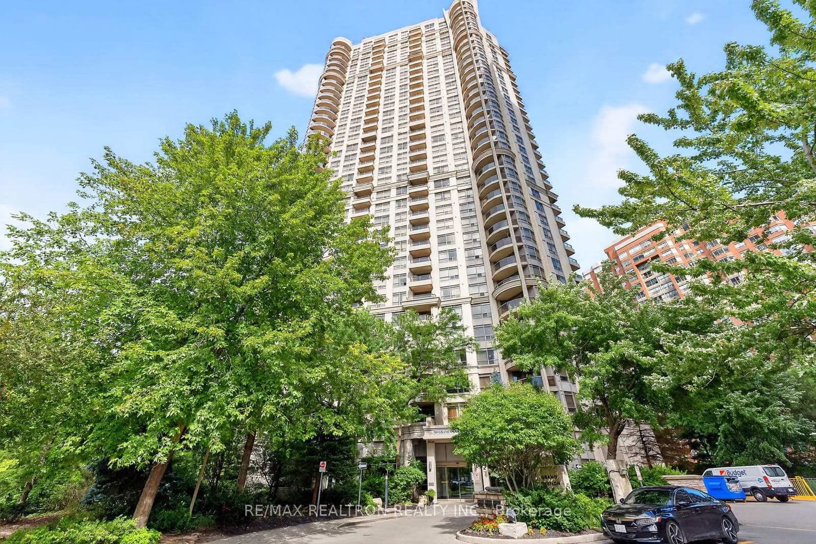 310 Burnhamthorpe Road W, Unit 1106