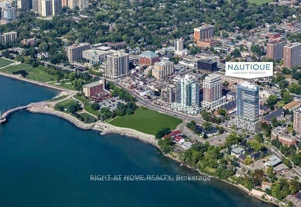 370 Martha Street, Unit 1802