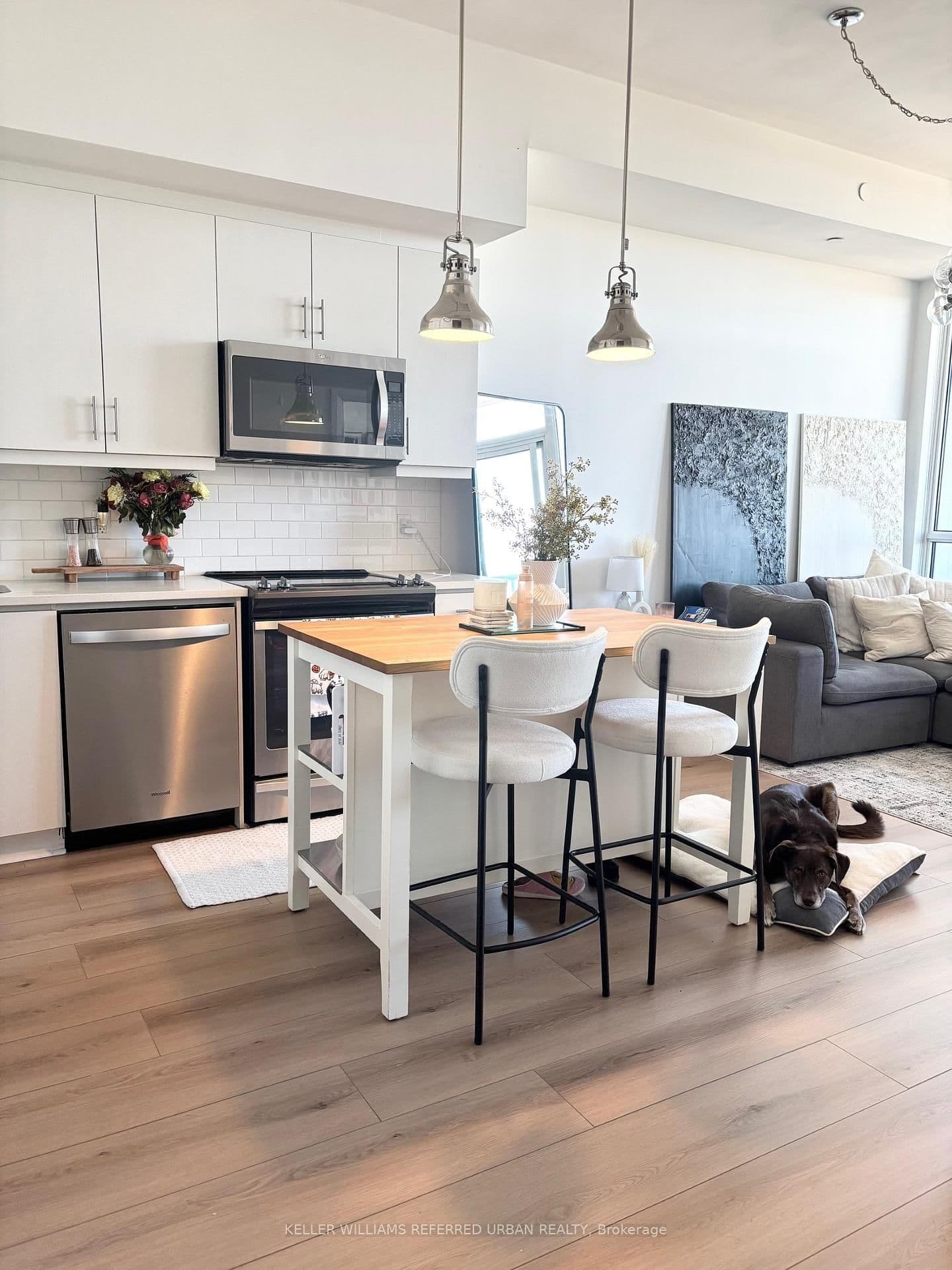 17 Zorra Street, Unit 2301