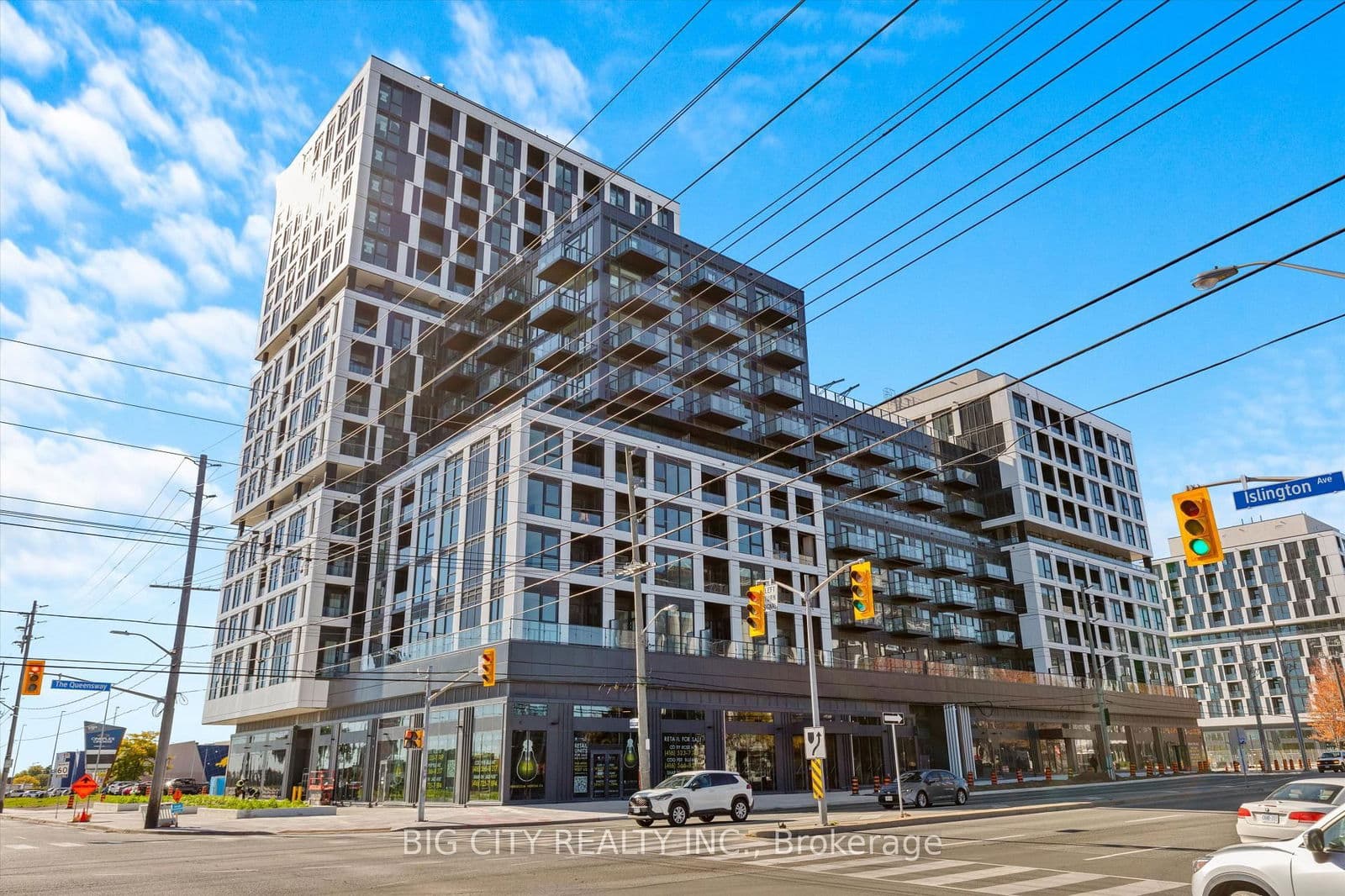 1007 The Queensway, Unit 321