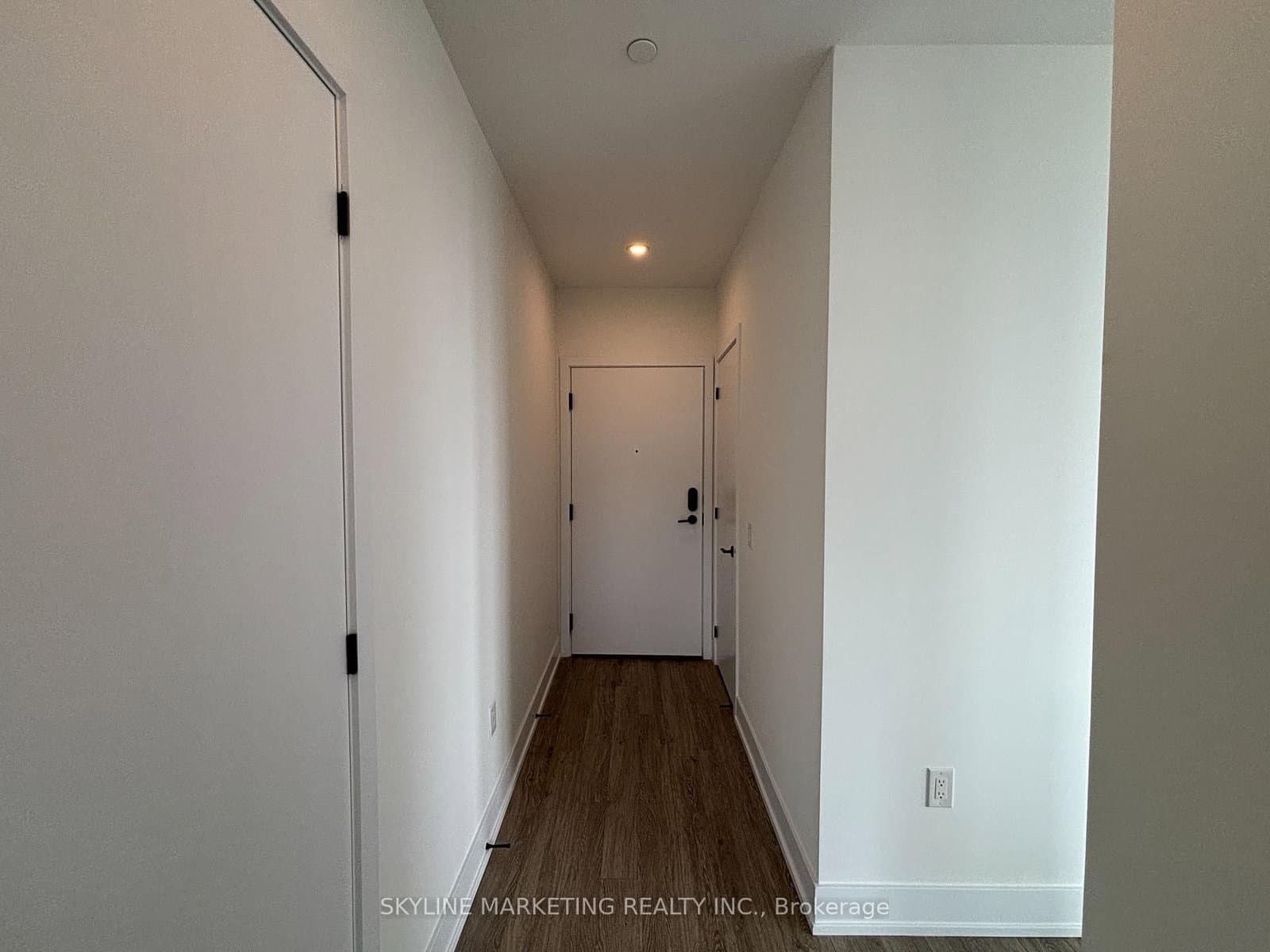 #631 - 2450 Old Bronte Road