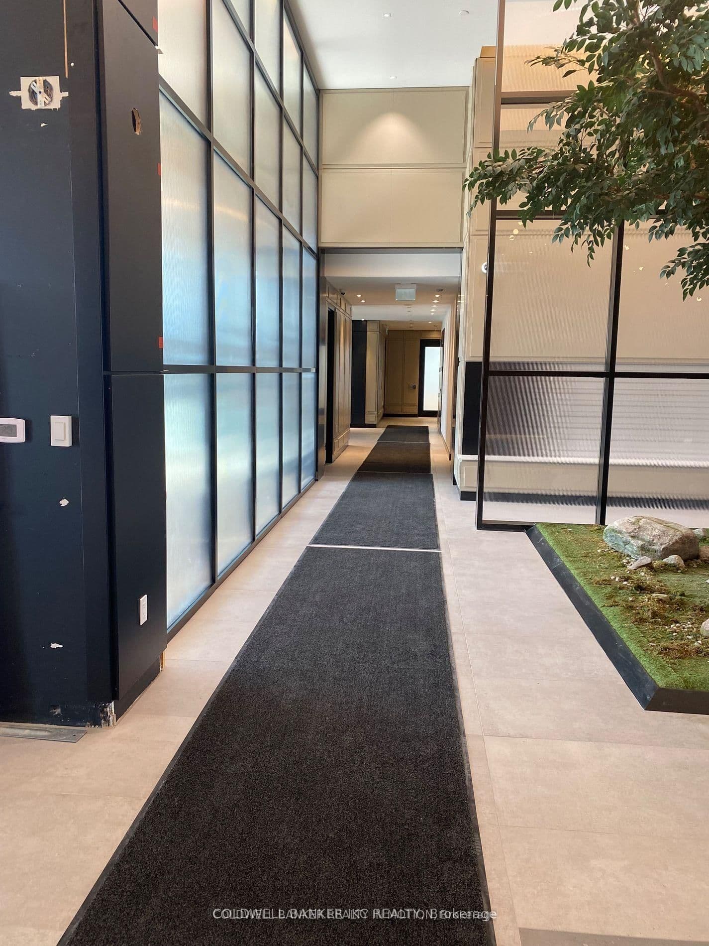 3220 WILLIAM COLTSON Avenue, Unit 501